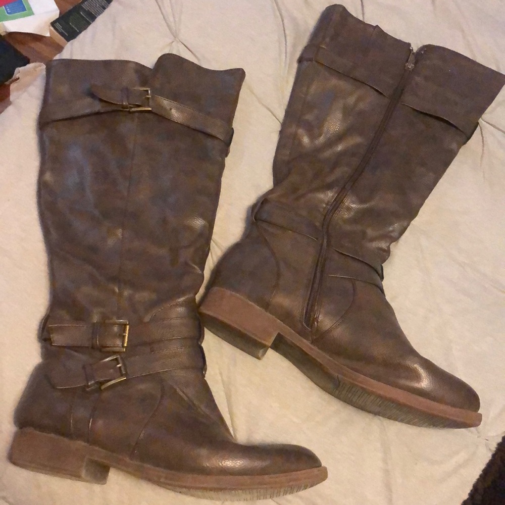Below knee boots wide calf